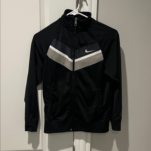 Nike Black Jacket with Gray Highlights - Picture 1 of 5